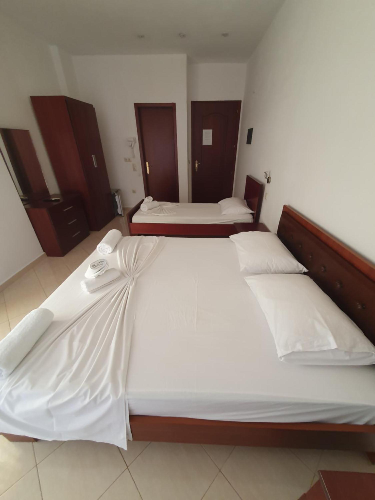 Hotel Afrodite ديرمي المظهر الخارجي الصورة