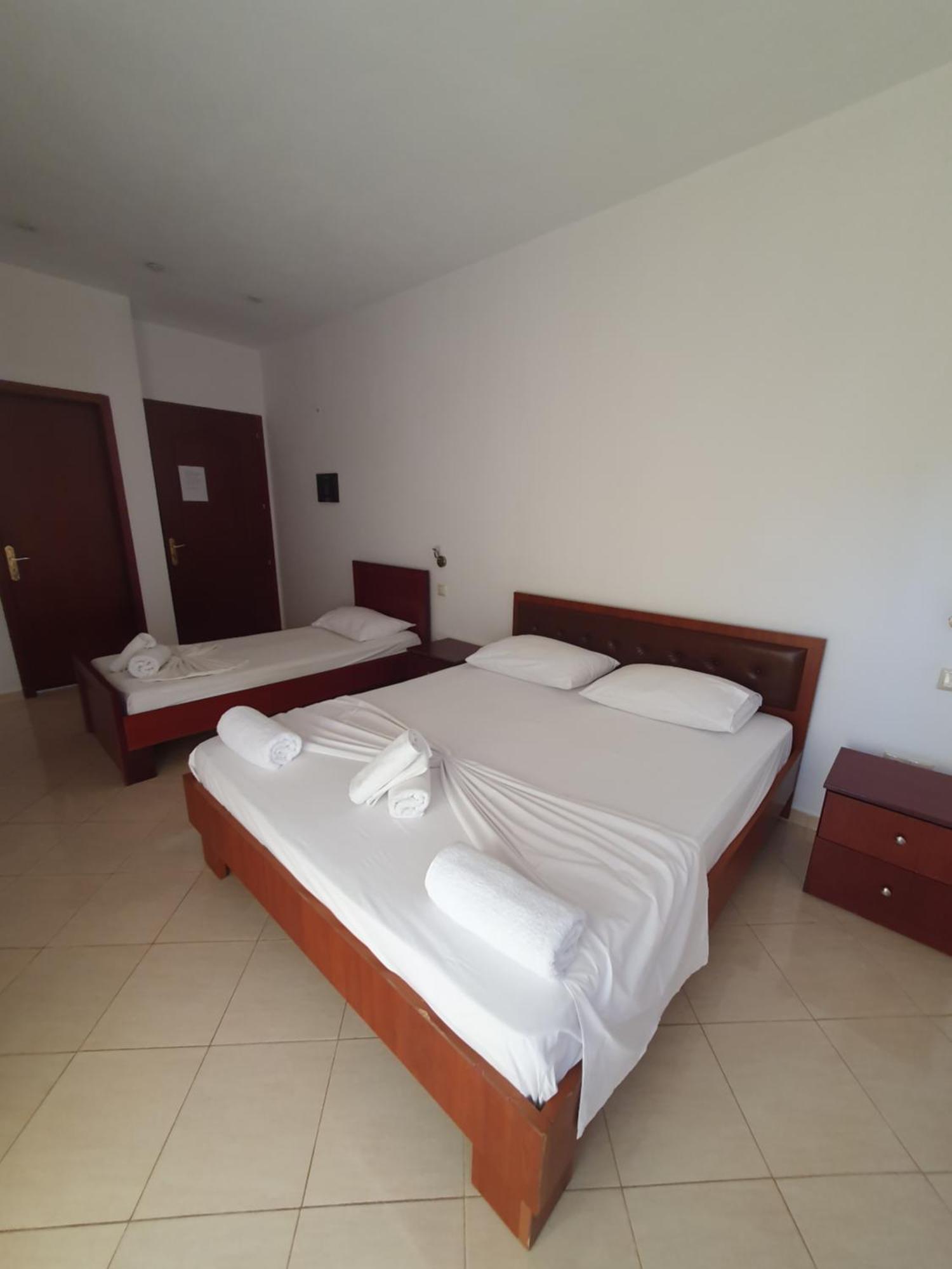 Hotel Afrodite ديرمي المظهر الخارجي الصورة