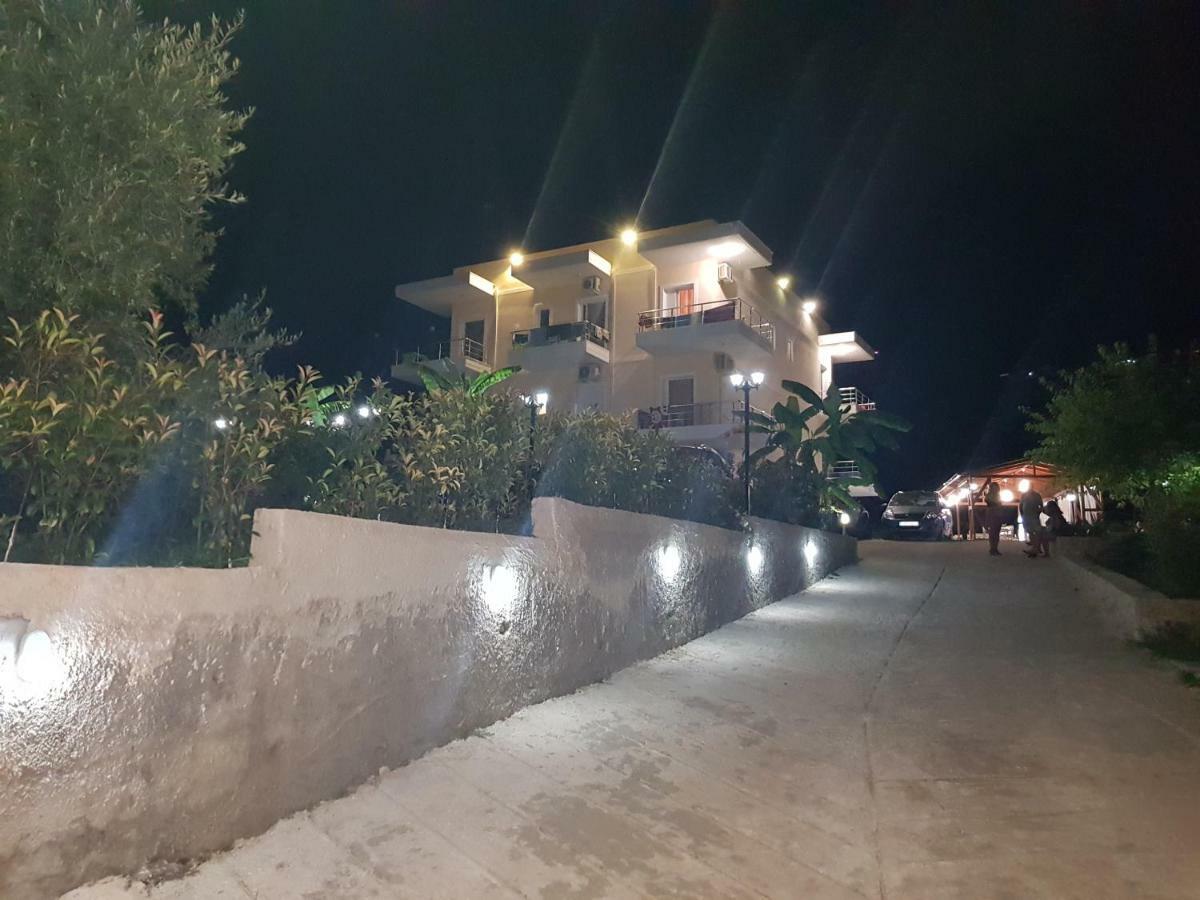 Hotel Afrodite ديرمي المظهر الخارجي الصورة
